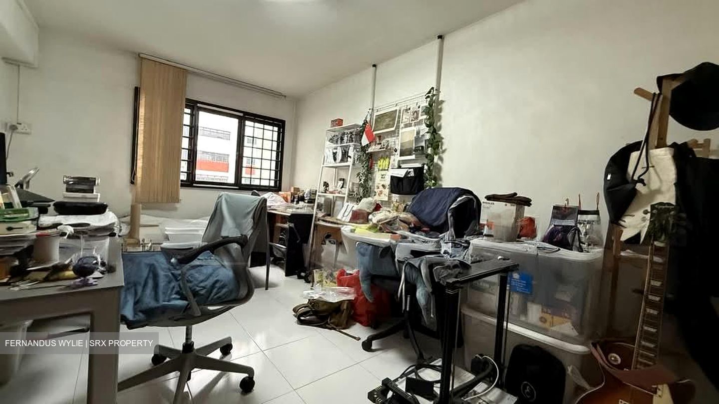 Blk 11 Holland Vista (Queenstown), HDB 3 Rooms #554681721